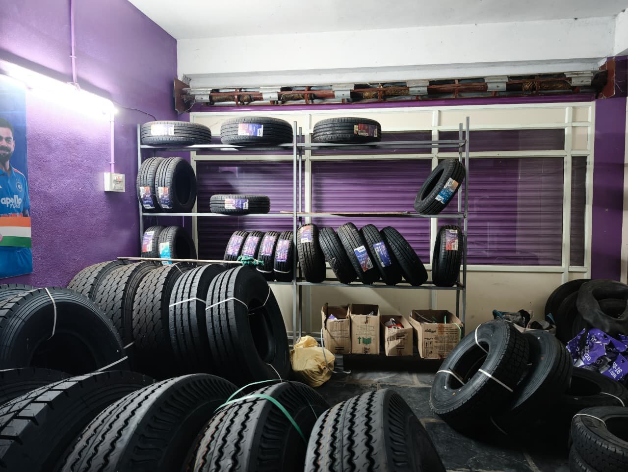 APOLLO TYRES SHOWROOM MYLAVARAM